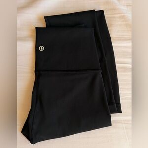 NEW Lululemon Black Leggings size 4